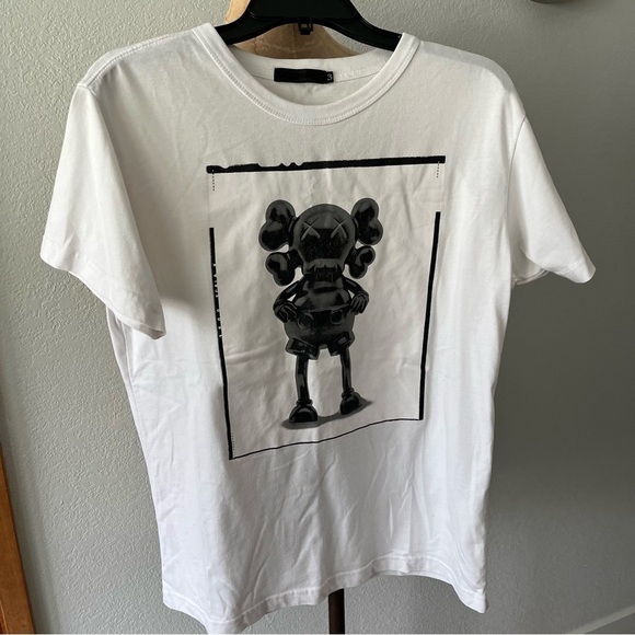 Original Fake Other - ORIGINAL FAKE sz 3 US sz M White Companion Tee Tshirt Medicom Toy KAWS